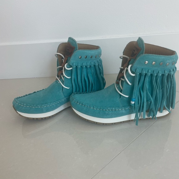 El Vaquero Eleven Suede Marine Booties - Picture 7 of 8